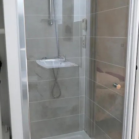Le Cosy De Roseline Apartamento Sézanne Exterior foto